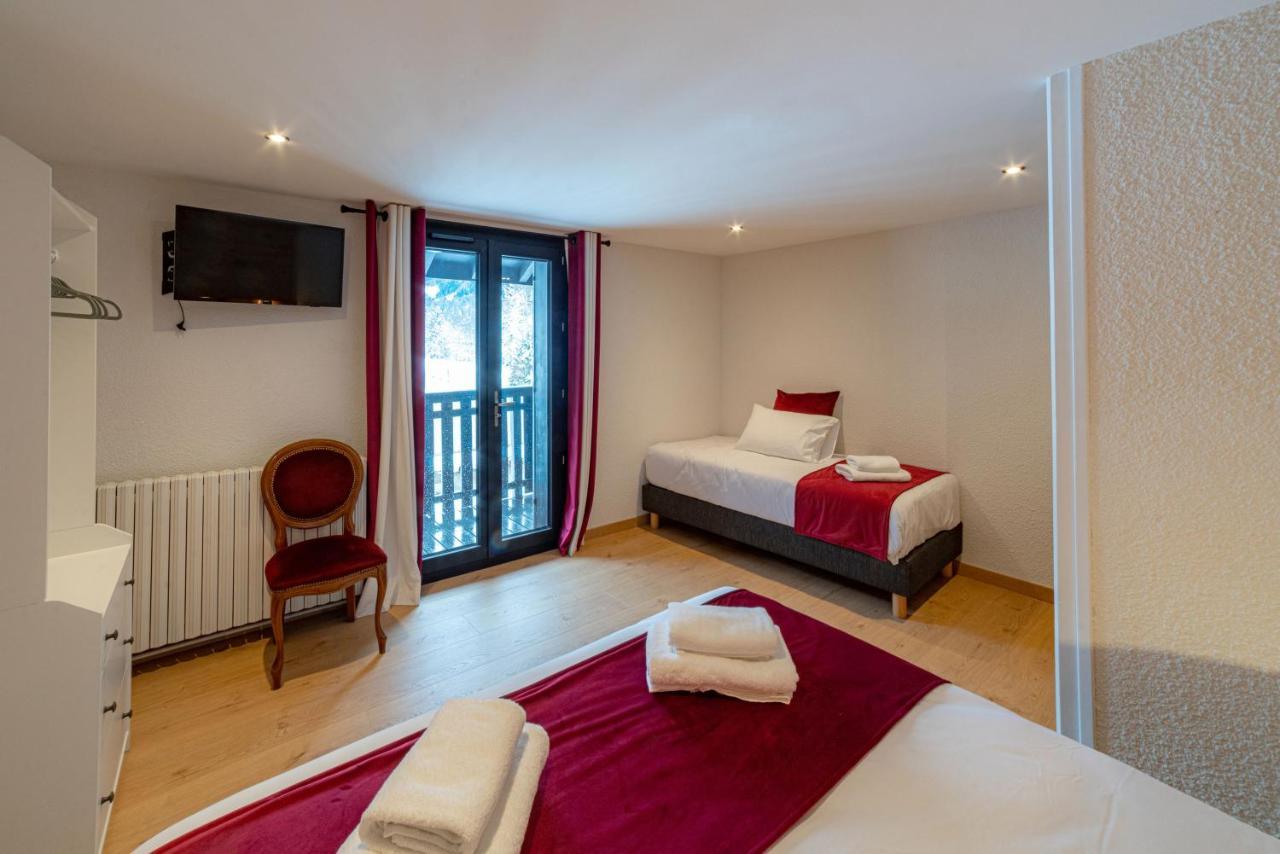 La Ferrière Hotel Restaurant Le Madame מראה חיצוני תמונה
