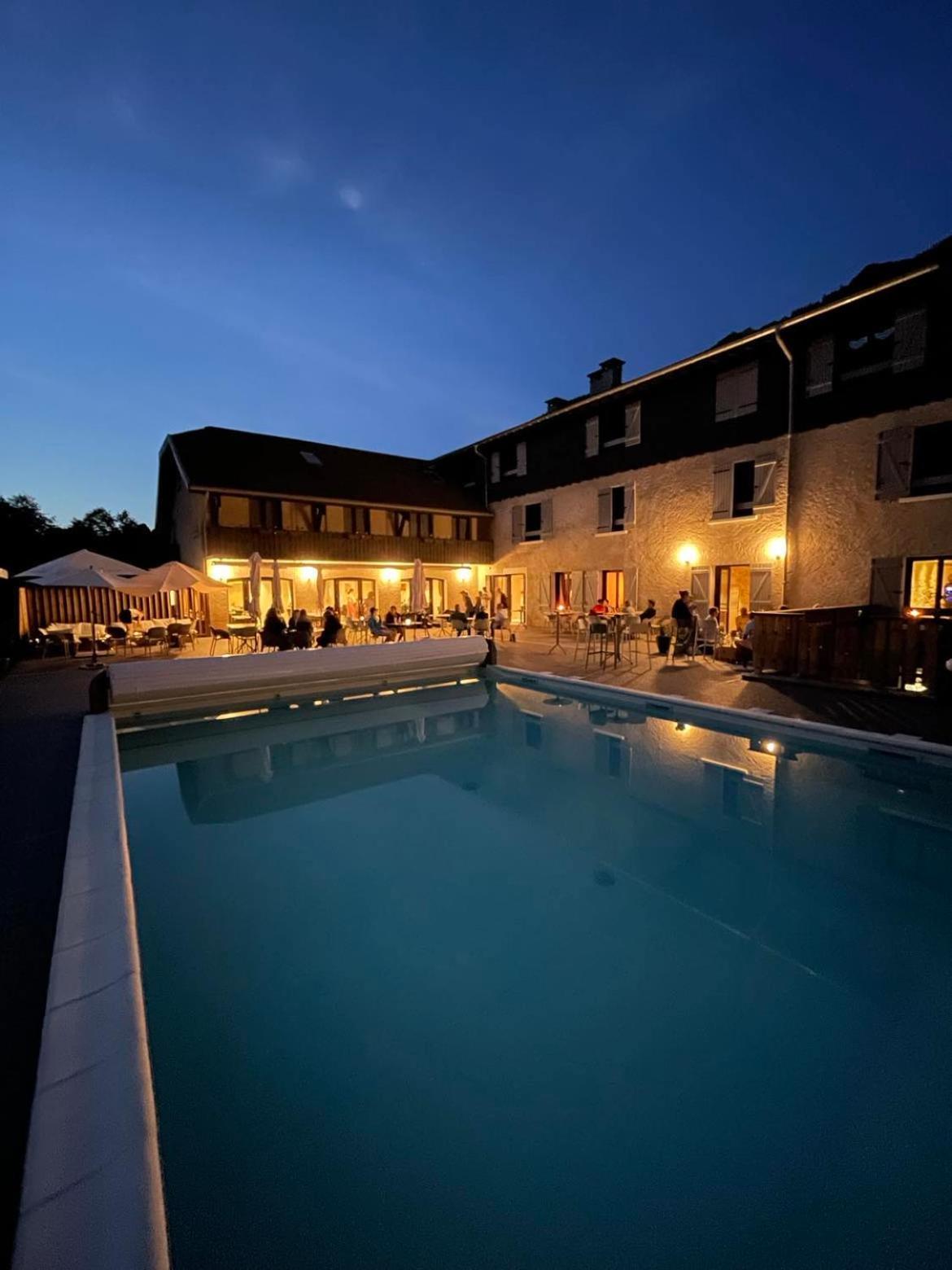 La Ferrière Hotel Restaurant Le Madame מראה חיצוני תמונה