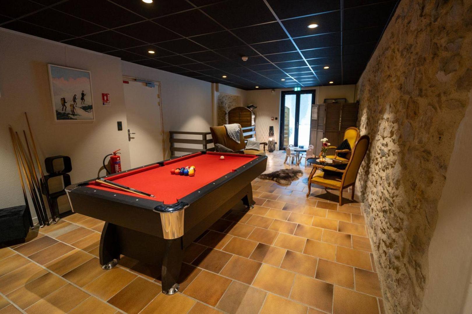 La Ferrière Hotel Restaurant Le Madame מראה חיצוני תמונה
